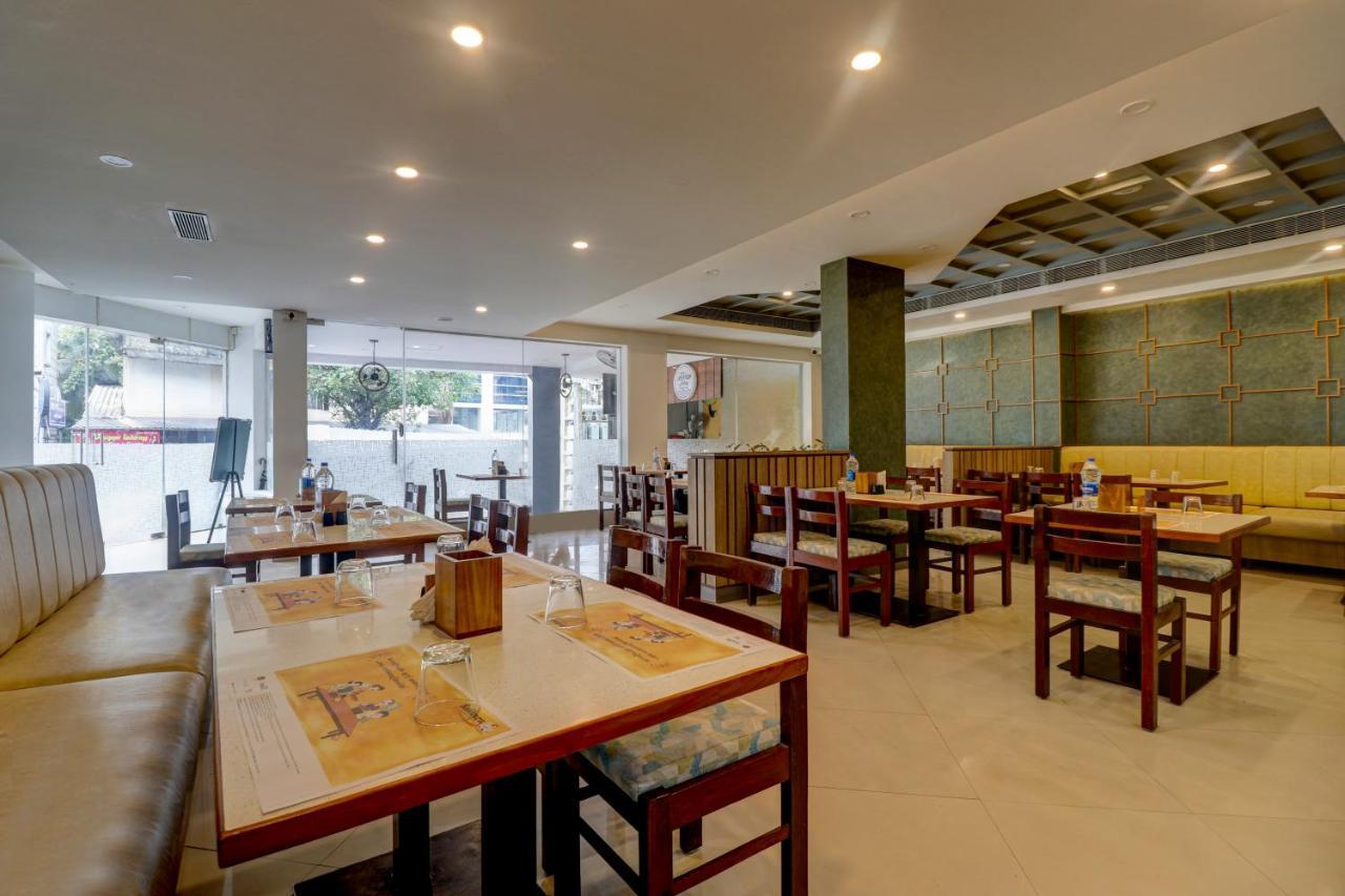Nexstay Glitz Inn Kozhikode Buitenkant foto
