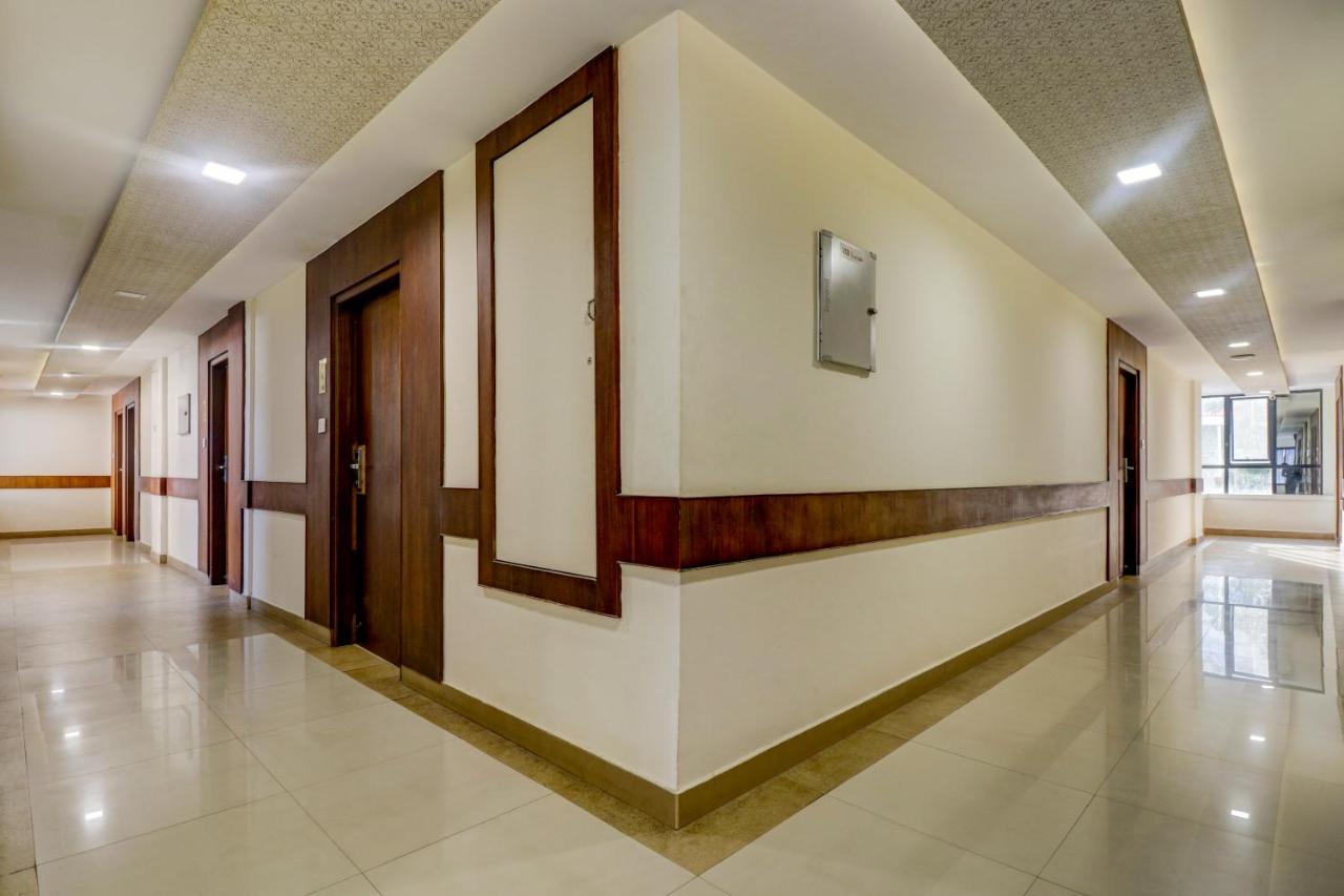 Nexstay Glitz Inn Kozhikode Buitenkant foto