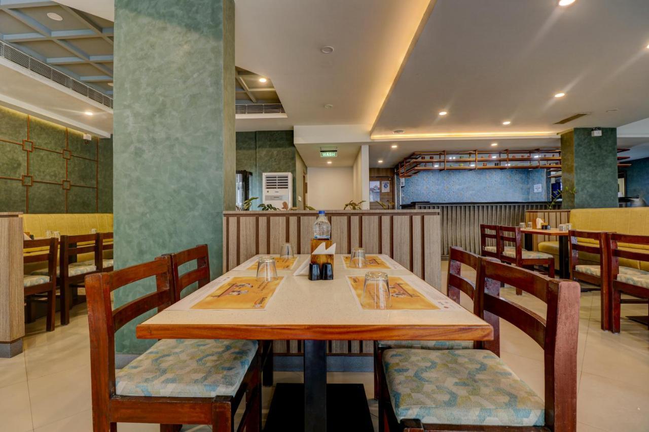 Nexstay Glitz Inn Kozhikode Buitenkant foto