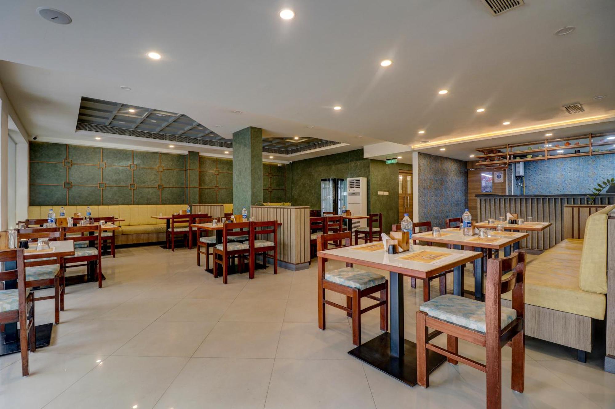 Nexstay Glitz Inn Kozhikode Buitenkant foto